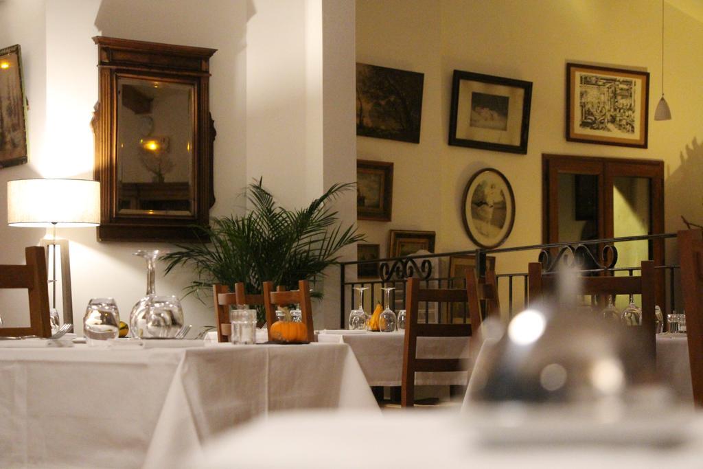 Hotel La Campagne de Petre Entrevennes Esterno foto